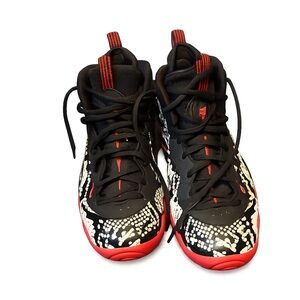 Nike Air Foamposite One "Albino Snakeskin" sneakers boys 6.5 youth
